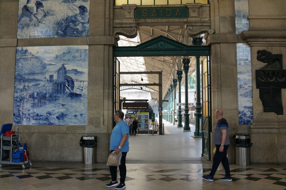 Porto Bahnhof Kacheln